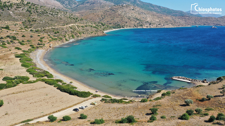 Πραστιά: Η μοναδική αμμώδης παραλία της βορειοδυτικής Χίου που μαγεύει